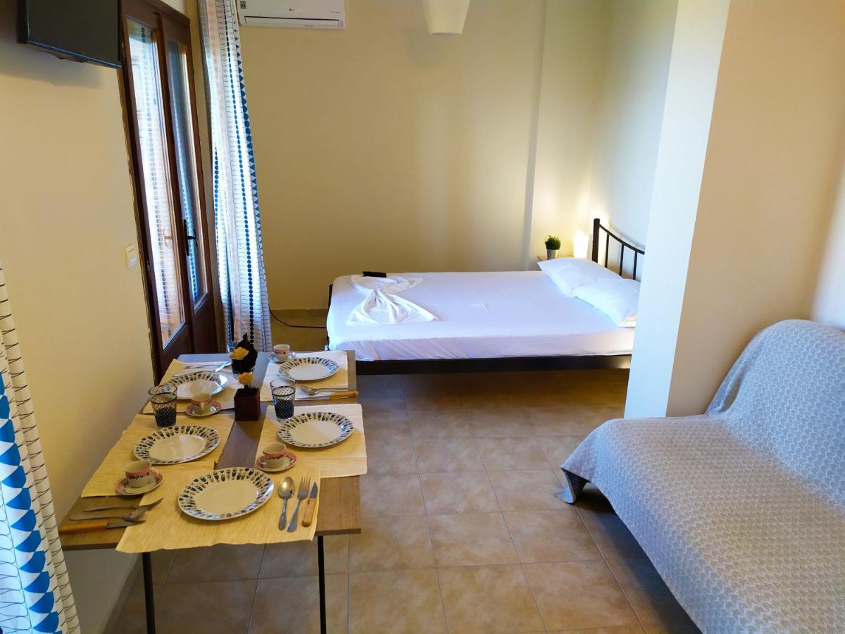 Villa Leonidas Greecefiloxenia Lefokastro Extérieur photo