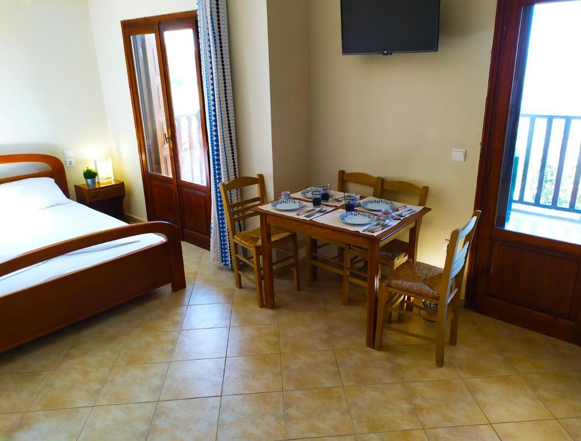 Villa Leonidas Greecefiloxenia Lefokastro Extérieur photo